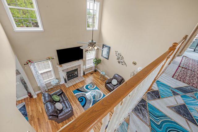 1329 Balson Dr, Murfreesboro, TN 37128