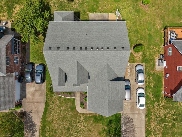 1329 Balson Dr, Murfreesboro, TN 37128