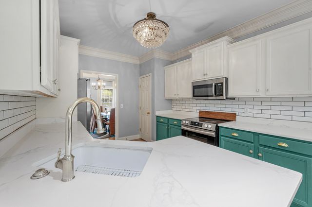 1329 Balson Dr, Murfreesboro, TN 37128