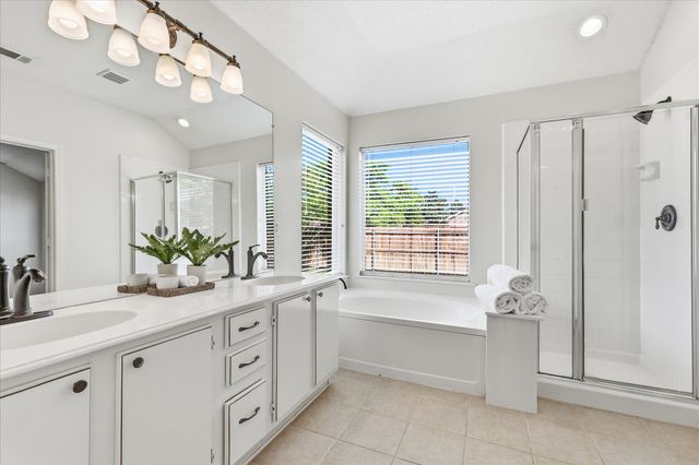 2521 Champlain Lane, Denton, TX 76210