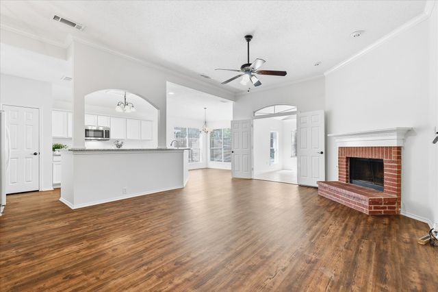 2521 Champlain Lane, Denton, TX 76210