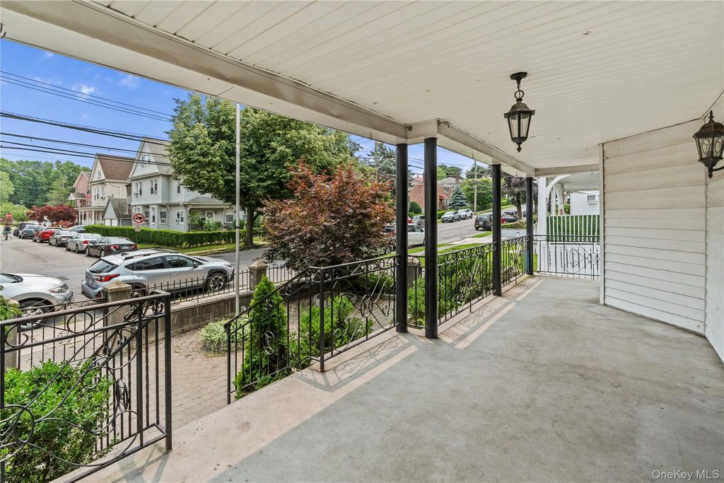 743 Palisade Avenue, Yonkers, NY 10703 — photo 2