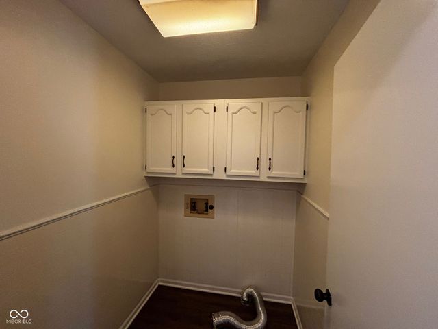 321 S Locust Drive, Morristown, IN 46161