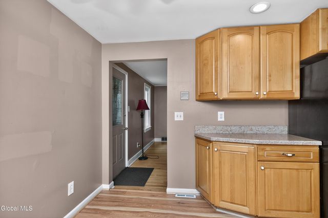37 Victor Street, Albany, NY 12206