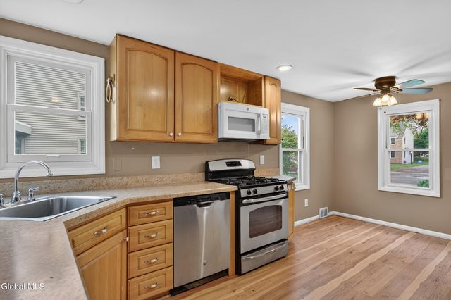 37 Victor Street, Albany, NY 12206