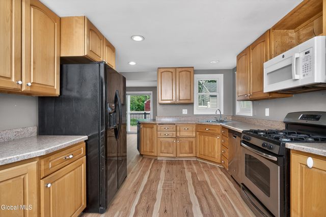 37 Victor Street, Albany, NY 12206