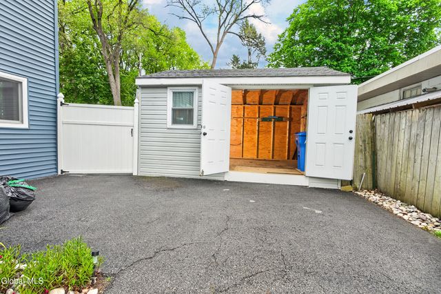 37 Victor Street, Albany, NY 12206