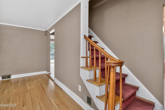 37 Victor Street, Albany, NY 12206
