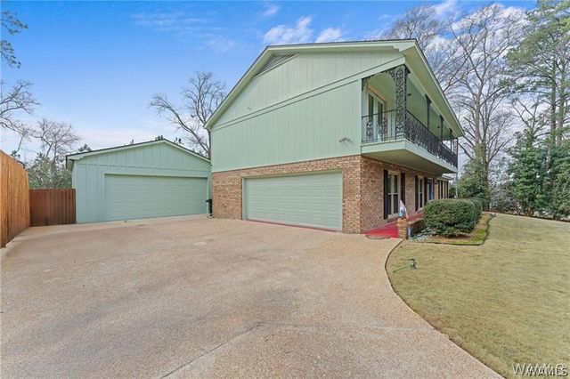 4625 White Dogwood, Northport, AL 35473