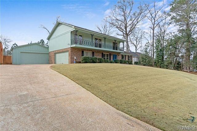 4625 White Dogwood, Northport, AL 35473