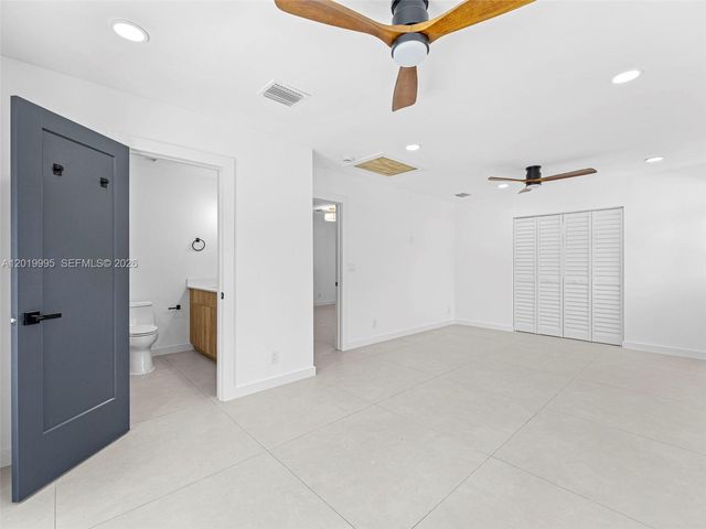 949 Lighthouse Dr, North Palm Beach, FL 33408