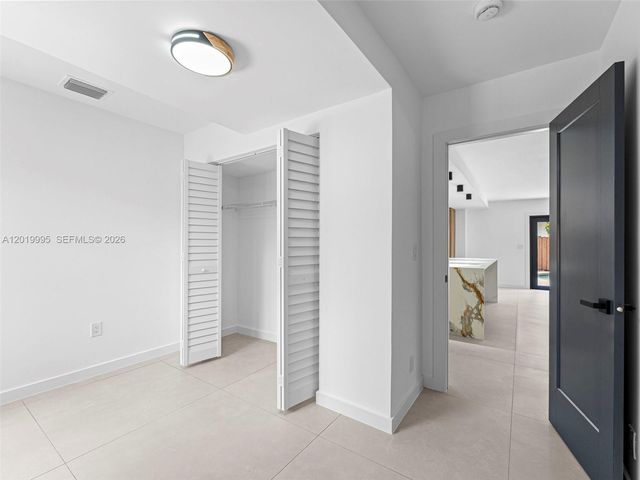 949 Lighthouse Dr, North Palm Beach, FL 33408
