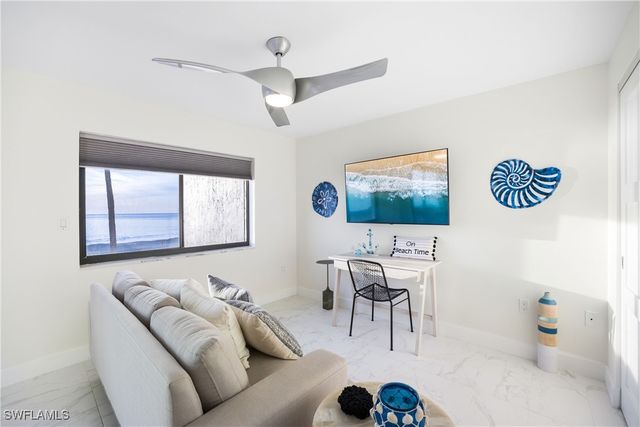 9715 Gulf Shore DR 103, Naples, FL 34108