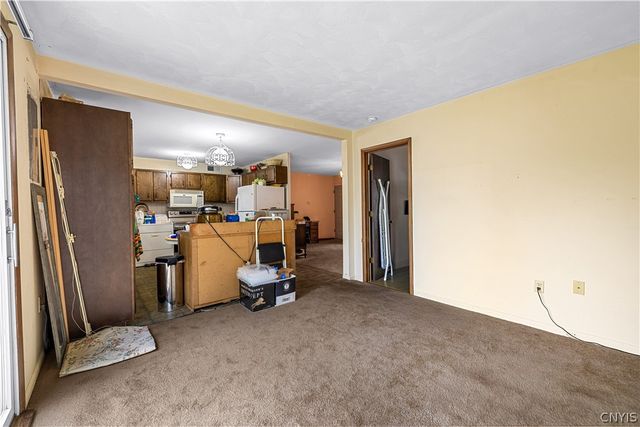 402 Richmond Road, Utica, NY 13502