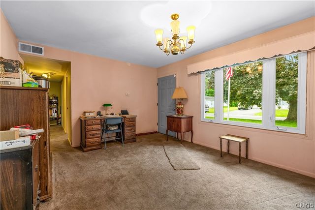 402 Richmond Road, Utica, NY 13502