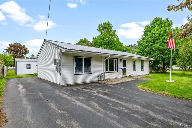 402 Richmond Road, Utica, NY 13502