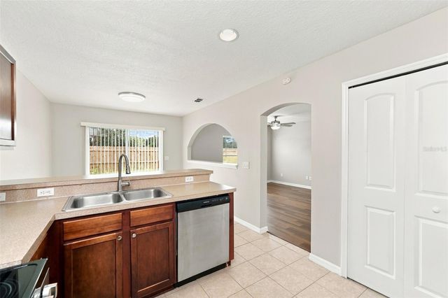 2036 PORTCASTLE CIRCLE, Winter Garden, FL 34787