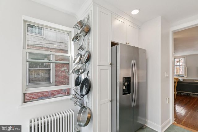 2000 BRANDYWINE ST, Philadelphia, PA 19130