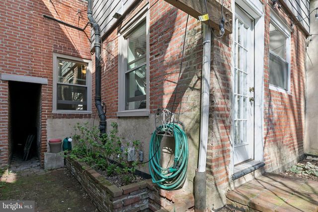 2000 BRANDYWINE ST, Philadelphia, PA 19130