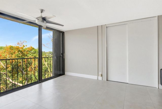 501 SW 11th Place 403, Boca Raton, FL 33432