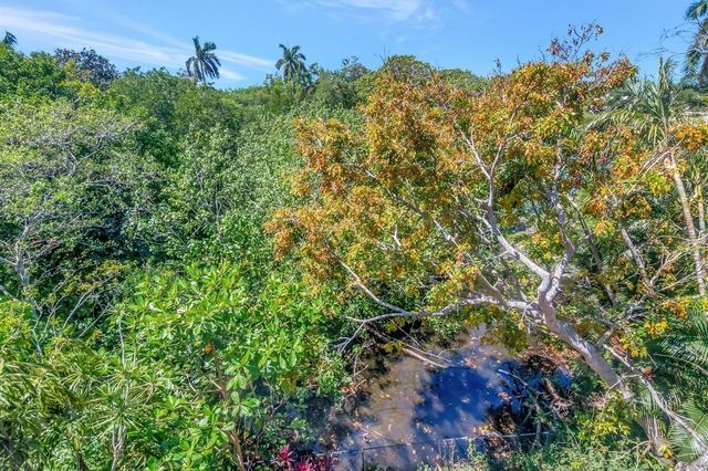 501 SW 11th Place 403, Boca Raton, FL 33432