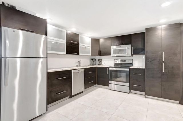 501 SW 11th Place 403, Boca Raton, FL 33432