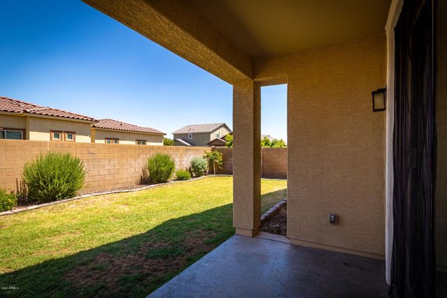 3517 N 34th Street, Mesa, AZ 85213