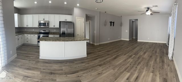 3517 N 34th Street, Mesa, AZ 85213
