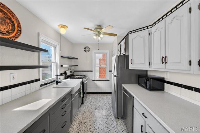 10327 Eaglewood Avenue, Overland, MO 63114