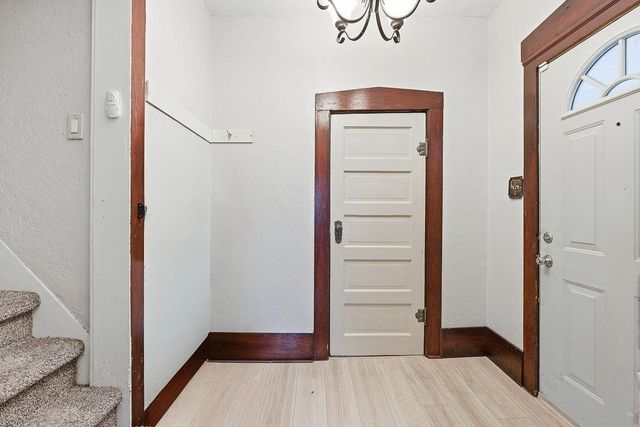 2528 N Magnolia St, Spokane, WA 99207