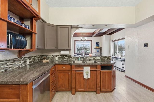 2528 N Magnolia St, Spokane, WA 99207