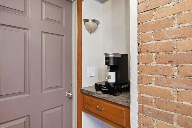 2528 N Magnolia St, Spokane, WA 99207