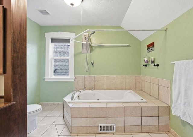 2528 N Magnolia St, Spokane, WA 99207