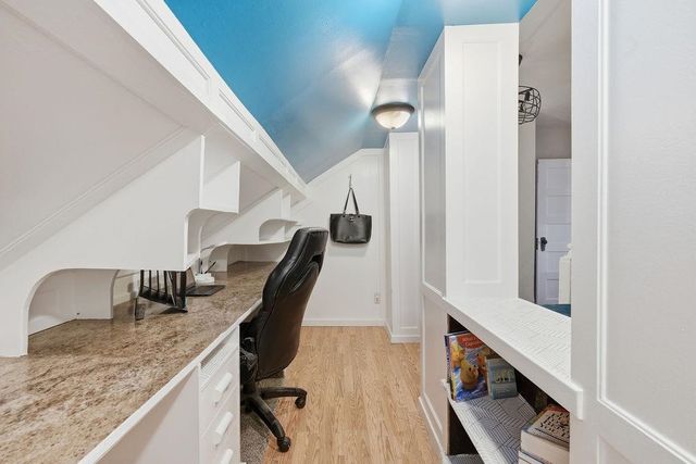 2528 N Magnolia St, Spokane, WA 99207