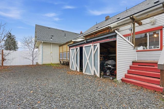 2528 N Magnolia St, Spokane, WA 99207