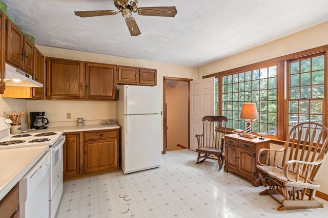 33 Ellis Cir, Yarmouth, MA 02675