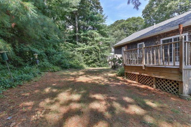 33 Ellis Cir, Yarmouth, MA 02675