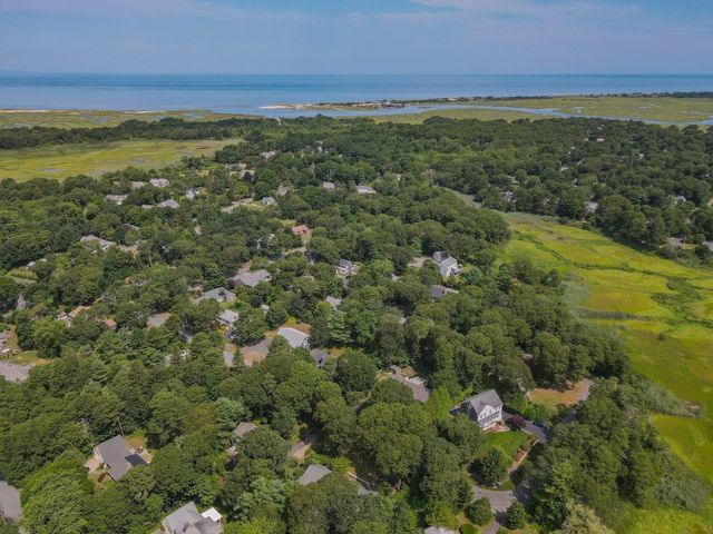 33 Ellis Cir, Yarmouth, MA 02675