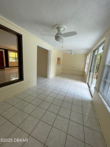 525 Tarragona Way, Daytona Beach, FL 32114