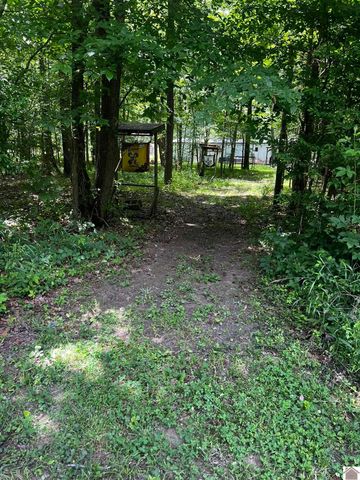 1040 Vasseur Ave, Paducah, KY 42003
