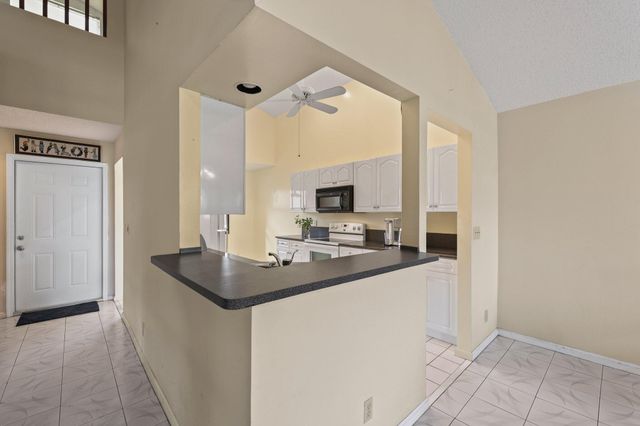 1235 NW 19th Terrace, Delray Beach, FL 33445