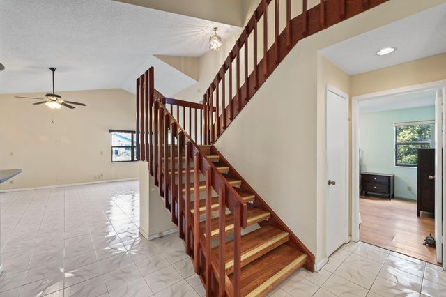 1235 NW 19th Terrace, Delray Beach, FL 33445