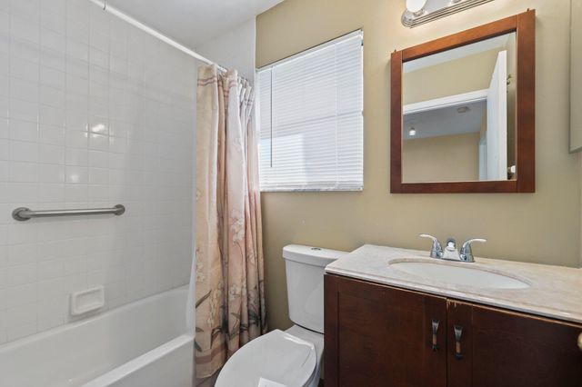 1235 NW 19th Terrace, Delray Beach, FL 33445