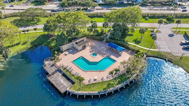 1235 NW 19th Terrace, Delray Beach, FL 33445