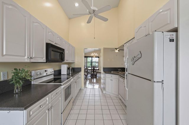 1235 NW 19th Terrace, Delray Beach, FL 33445