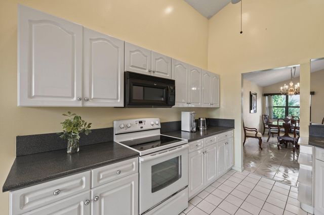 1235 NW 19th Terrace, Delray Beach, FL 33445