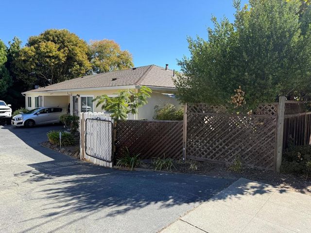 1815 Woodland Avenue, East Palo Alto, CA 94303