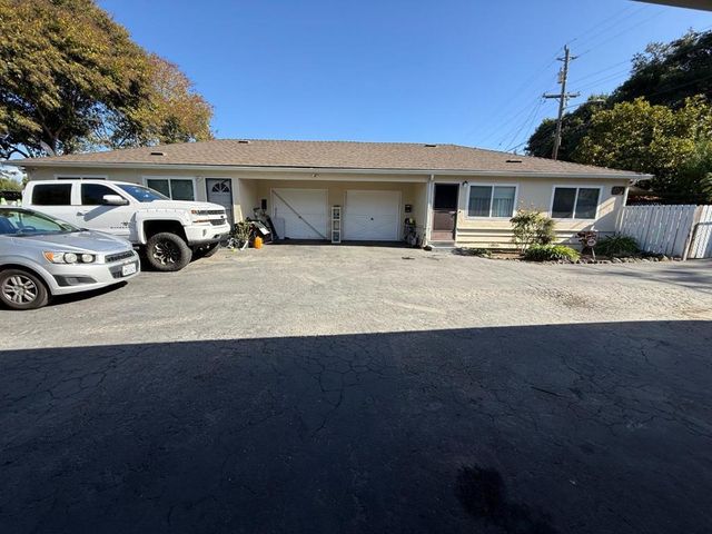1815 Woodland Avenue, East Palo Alto, CA 94303