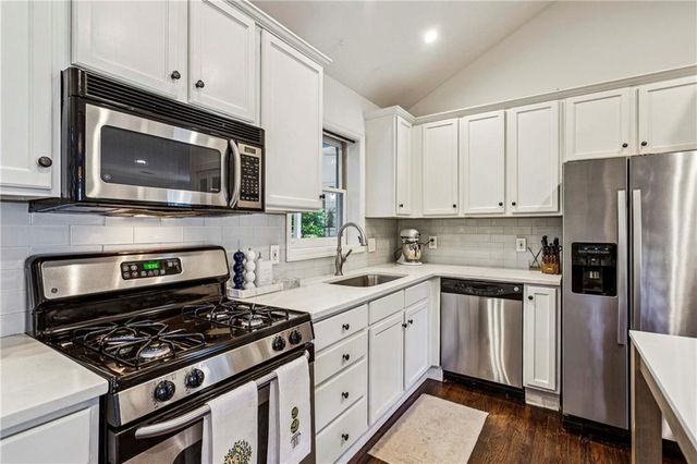 1905 Woodland Hills NW Avenue, Atlanta, GA 30318