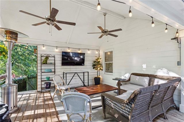 1905 Woodland Hills NW Avenue, Atlanta, GA 30318